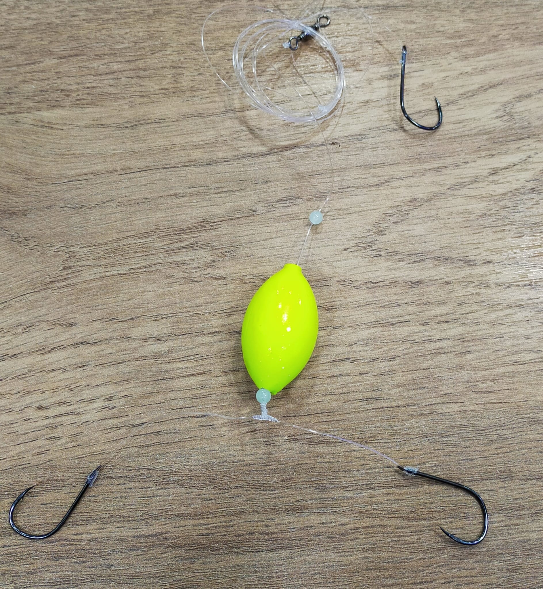 YILAN DILI ÜSTTEN TASMALI FOSFORLU GEZER TAKIM 70 GR